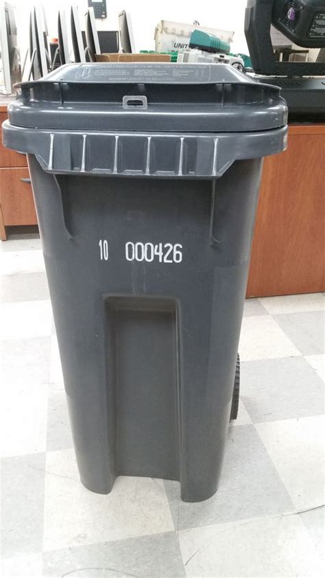 Used garbage cans for sale. Things To Know About Used garbage cans for sale. 